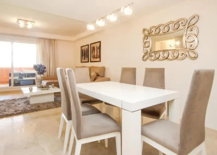 Prázdninový dům Cabopino Stunning 4bedroom Frontline Golf House *